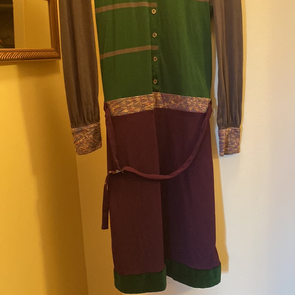 Excellent Designer dress. - Picture 3 of 7